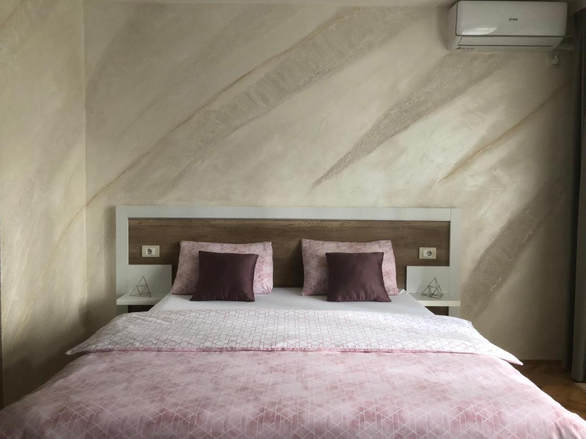 Apartments Dunja Novi Sad Ngoại thất bức ảnh
